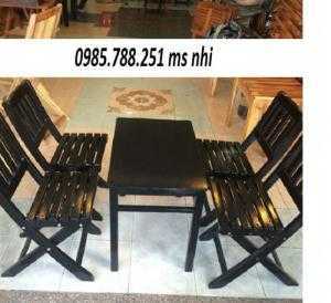 Bàn ghế gỗ xếp quán trà sữa