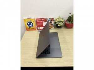 Macbook pro retina MLH32 2016
