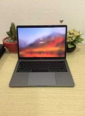 MacBook Pro MPXT2 13.3-inch 2.3GHz Dual-core i5, 256GB Storage