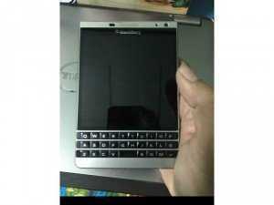 BB passport silver edition zin like new 98%