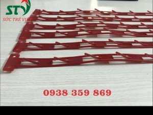 Dây hanger 12 móc treo, dây nhựa 12 móc, dây nhựa quảng cáo