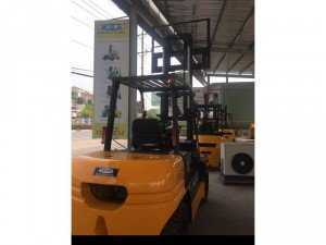Xe nâng MGA ( diesel) 2.5 tấn, 3,0 tấn , 3,5 tấn ,4 -5-6-7-8-10 tấn khúc 3m -4,5m-