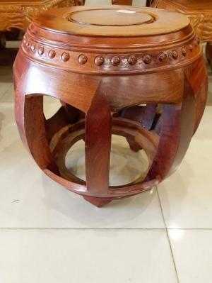 Đôn gỗ