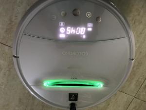 Robot bút bụi sharp rx-v100
