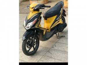 Luvias vàng đen 2012 xe đẹp liền lạc máy bao zin êm