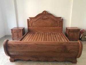 Giường ngủ hoàng gia kiểu  thuyền gỗ gõ đỏ 1,8x2m-GN41