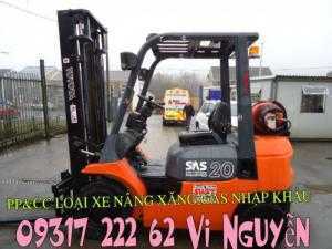 Xe nâng hàng TOYOTA