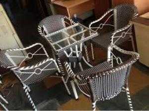 Chuyên sản xuất bàn ghế cafe giá rẻ