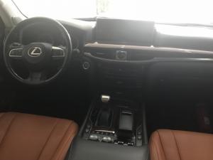 Bán Lexus LX570 sản xuất và đăng ký 2016,có hóa đơn Vat ,xe siêu đẹp,thuế sang tên 2%.