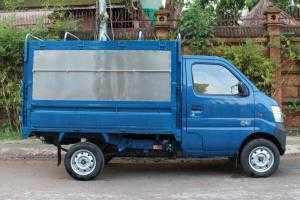 Xe tải nhỏ 750kg thùng cánh dơi bán hàng lưu động