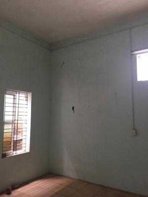 Bán gấp nhà 2 tầng cũ 81m2 ngay mặt phố Đặng Quốc Trinh chỉ 1,7 tỷ