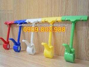 Kẹp nhựa quảng cáo, Kẹp wobbler nhựa