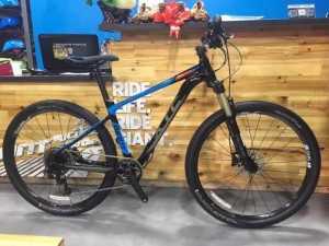 Xe Đạp giant xtc 820 2018