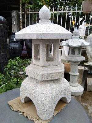 Đèn đá kiểu nhật