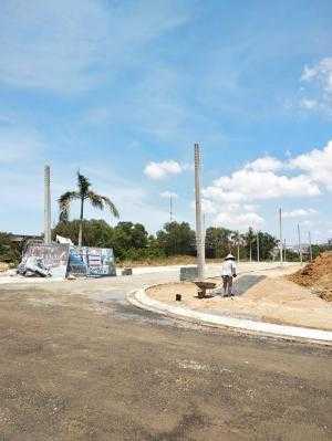 Bán lô đất Trục đường CMT8, gần khu ăn uống đường Phạm Hùng
