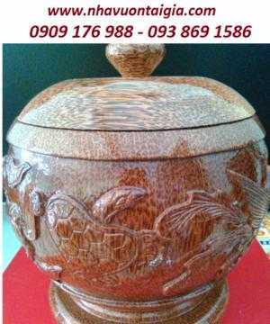 Vỏ bình trà làm từ gỗ dừa chạm Long - Lân - Qui - Phụng hoàn toàn thủ công.