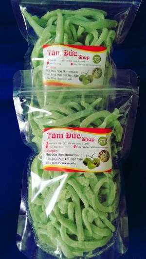 Mứt dừa non Bến Tre vị Lá Dứa