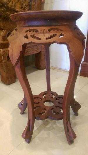 Đôn gỗ trang trí xòe loại vừa