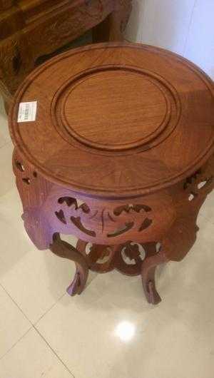 Đôn gỗ trang trí xòe loại vừa
