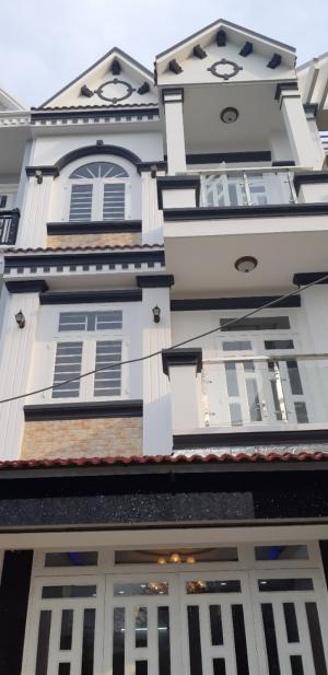 Nhà 1 trệt 2 lầu SHR, hẻm xe hơi 2177 Hu