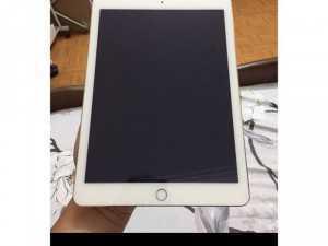 Bán ipad air 2 gold 99%