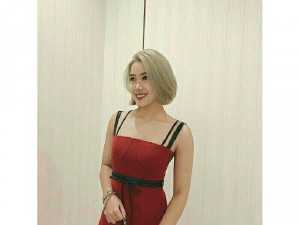 Đầm maxi giả cúp