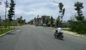 Sang Lỗ 150M2 Giá 400 Triệu,vị Trí Thuận Lợi,đất Thị Xã,cạnh Chợ,dân Cư Đông,shr,thổ Cư