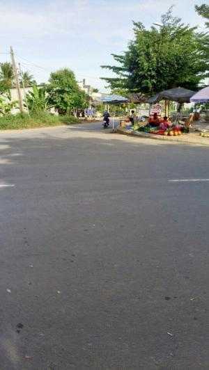 Nhà phố giá mềm