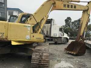 Bán máy komatsu200 bản LC6