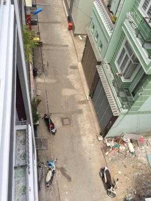 Bán nhà 1 trệt 3 lầu đường Trương Văn Thành