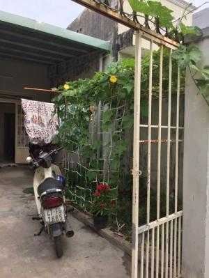 Bán nhà c4 đường 359