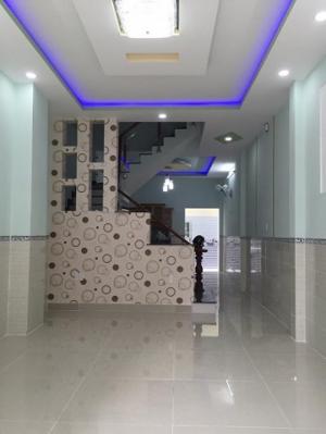 Nhà đẹp DT(4x20) 4 tấm lô J khu cao cấp Tên Lửa