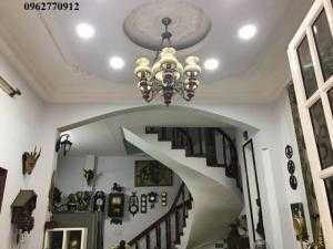 Bán nhà rất đẹp HXH 3 tháng 2 Quận 10 35m2 6.4 tỷ