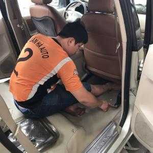 Bọc ghế da xe hơi cao cấp
