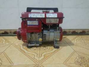 Máy phát điện Makita G700