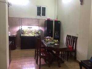 Cần bán nhà Kim Mã 33m2 4T mặt tiền 7m