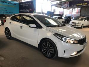 Kia Cerato 2.0AT full options 11/2016 chạy lướt như mới , hỗ trợ vay ngân ahfng 75% giá trị xe