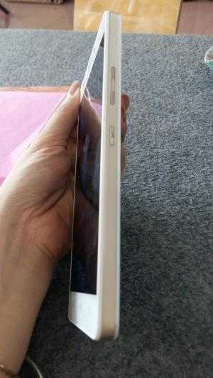 Lennovo A10 8G Màu Trắng Đẹp giá 2tr