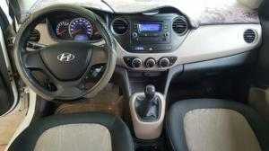 Bán Hyundai Grand i10 1.0MT số sàn bản bass nhập khẩu Ấn Độ 2016 màu trắng biển Sài Gòn