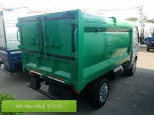 Xe chở rác chuyên dùng TATA 870 kg.