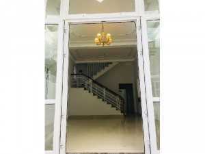 Nhà mặt tiền