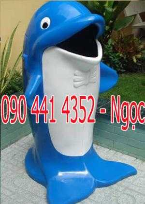Thùng rác cá heo ,thùng rác con chuột túi , thùng rác con voi , thùng rác cá chép , thùng rác chim cánh cụt , thùng rác gấu trúc , thùng rác chuột mickey