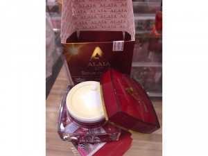 Kem dưỡng trắng da Collagen ALAIA