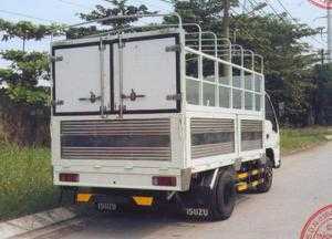 Isuzu QKR77HE4 thùng mui bạt