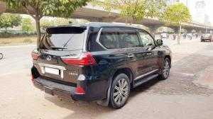 Bán Lexus Lx570 xuất Mỹ sản xuất 2016 màu Đen nội thất Kem, đăng ký 2016 tên Công ty, xe mới đến 99,99% giao ngay.
Xe xuất Mỹ bản full option: Rửa đèn, hắt kính, loa mark levision, màn hình DVD, camera 360, phanh khoảng cách, cảnh báo lệch làn...
Xe chạy cực ít, nội ngoại thất nguyên bản như mới.
Cam kết xe không đâm đụng, không ngập nước.
Xuất hóa đơn, nộp lệ phí trước bạ 2%, đăng ký vào tên ngay trong ngày.