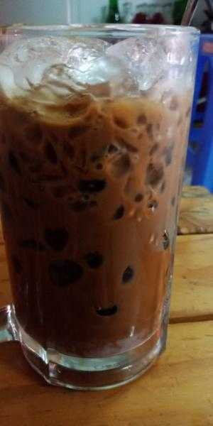 Cà phê sữa đá Bùi Đình Túy