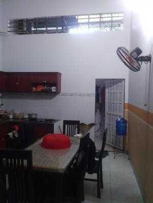Bán nhà chợ Điều Kp1 Long Bình,đường nhựa 10m, chợ 50m,quốc lộ 1A 100m,buôn bán được