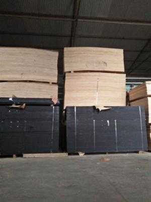 Ván ép giá rẻ, gỗ dán plywood giá rẻ