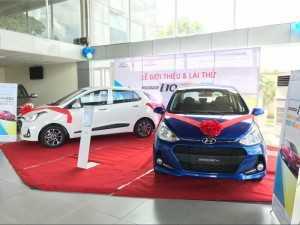Hyundai I10 1.2AT 2018 màu xanh