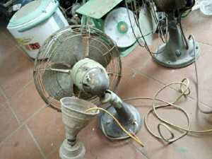 Mua đồ gỗ cũ bàn ghế sập gụ tủ trà gỗ